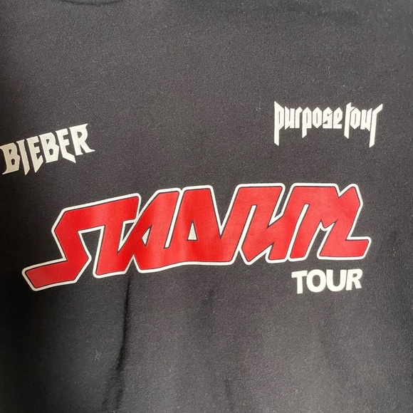 Justin Bieber Purpose Tour Cropped Hoodie H&M Divided Black Red Stadium Size S - Picture 6 of 9